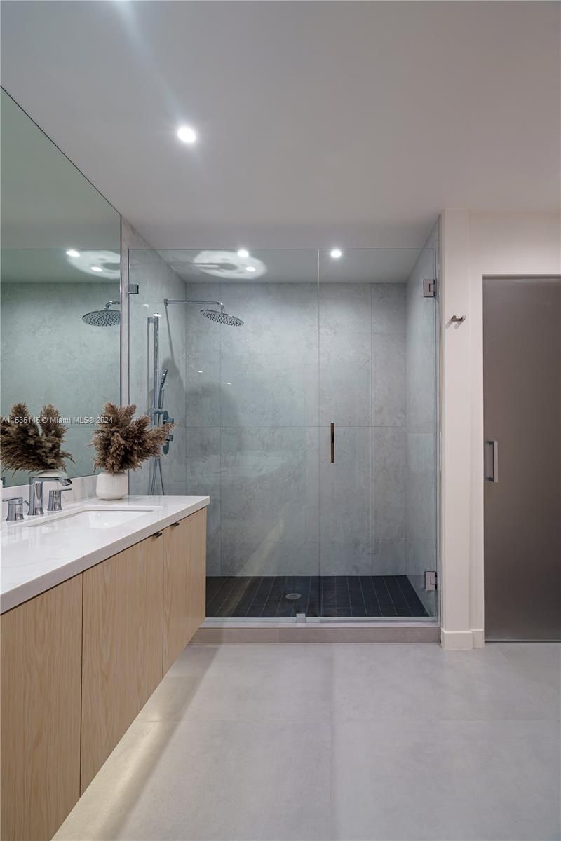 19115 Fisher Island Dr, Unit 19115, Miami Beach, FL 33109 Photo