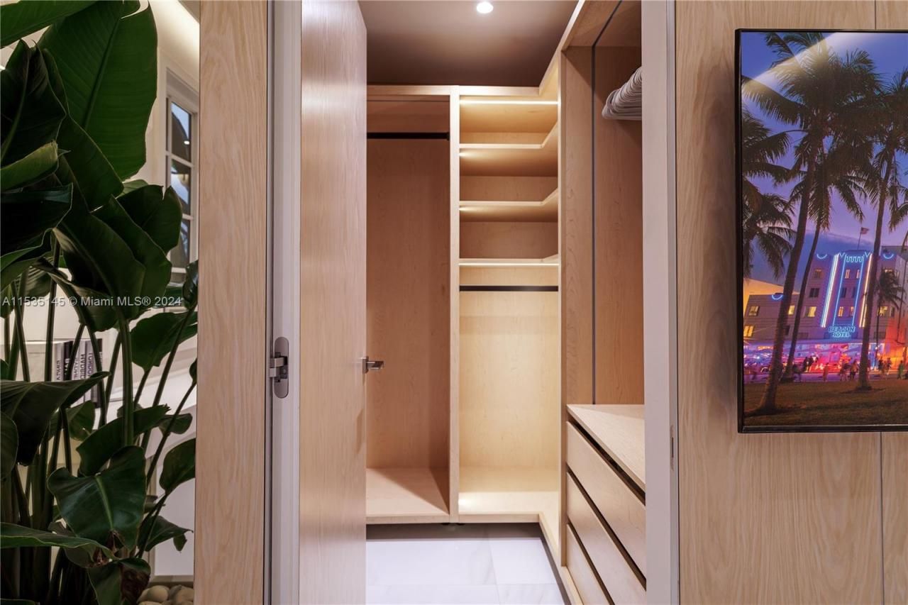 19115 Fisher Island Dr, Unit 19115, Miami Beach, FL 33109 Photo