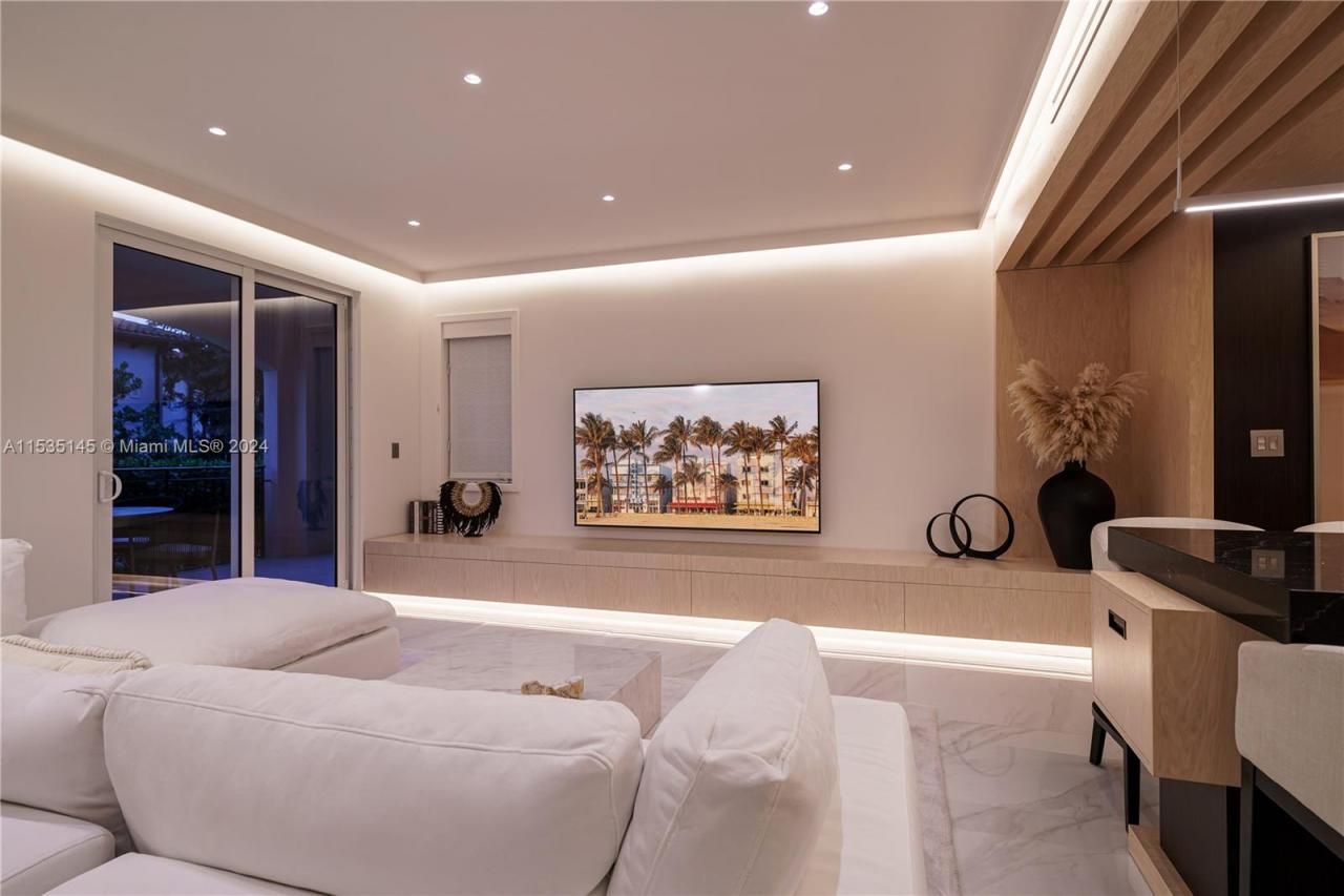 19115 Fisher Island Dr, Unit 19115, Miami Beach, FL 33109 Photo