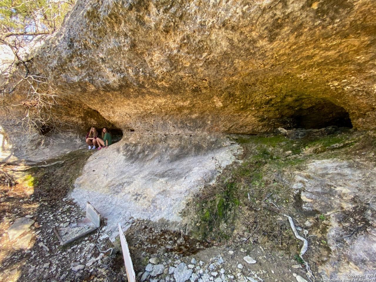 000 Sheppard Rees Rd, Kerrville, TX 78028 Main Photo