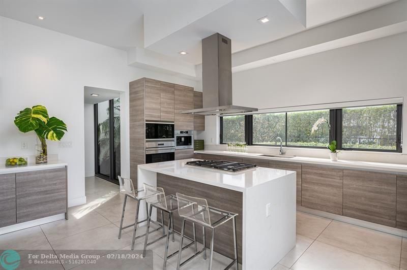 16553 Botaniko Drive, Weston, FL 33326 Photo