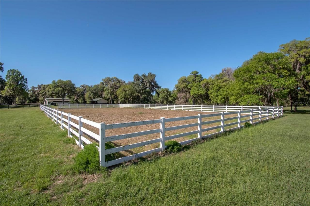 12275 W Highway 318, Reddick, FL 32686 Photo