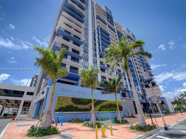 5350 NW 84th Ave, Unit 1604, Doral, FL 33166