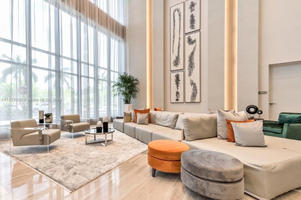 5350 NW 84th Ave, Unit 1604, Doral, FL 33166 Photo