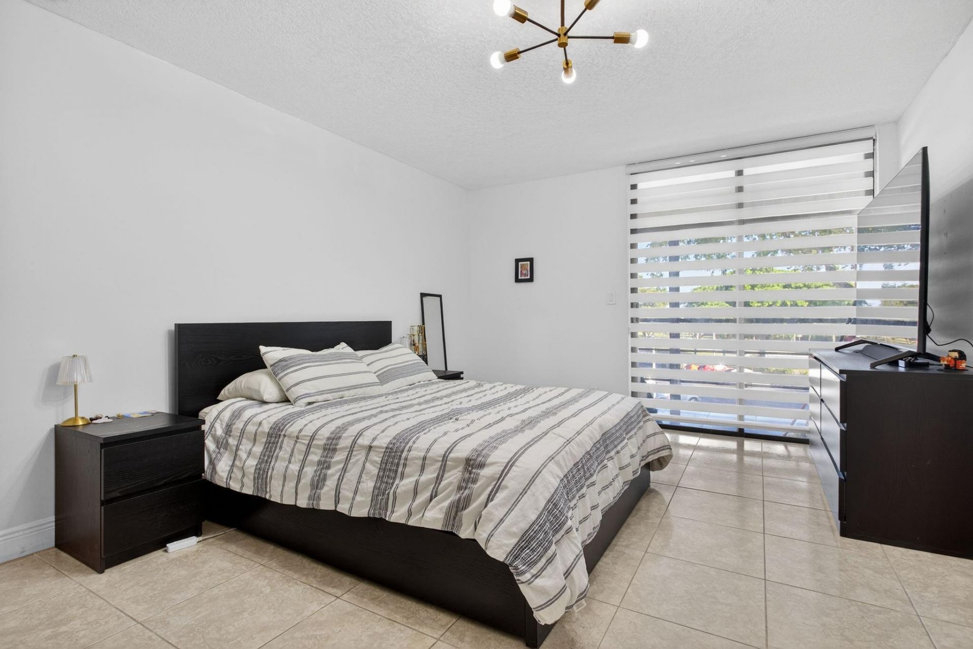 6301 N University Drive, Unit 319, Tamarac, FL 33321 Photo
