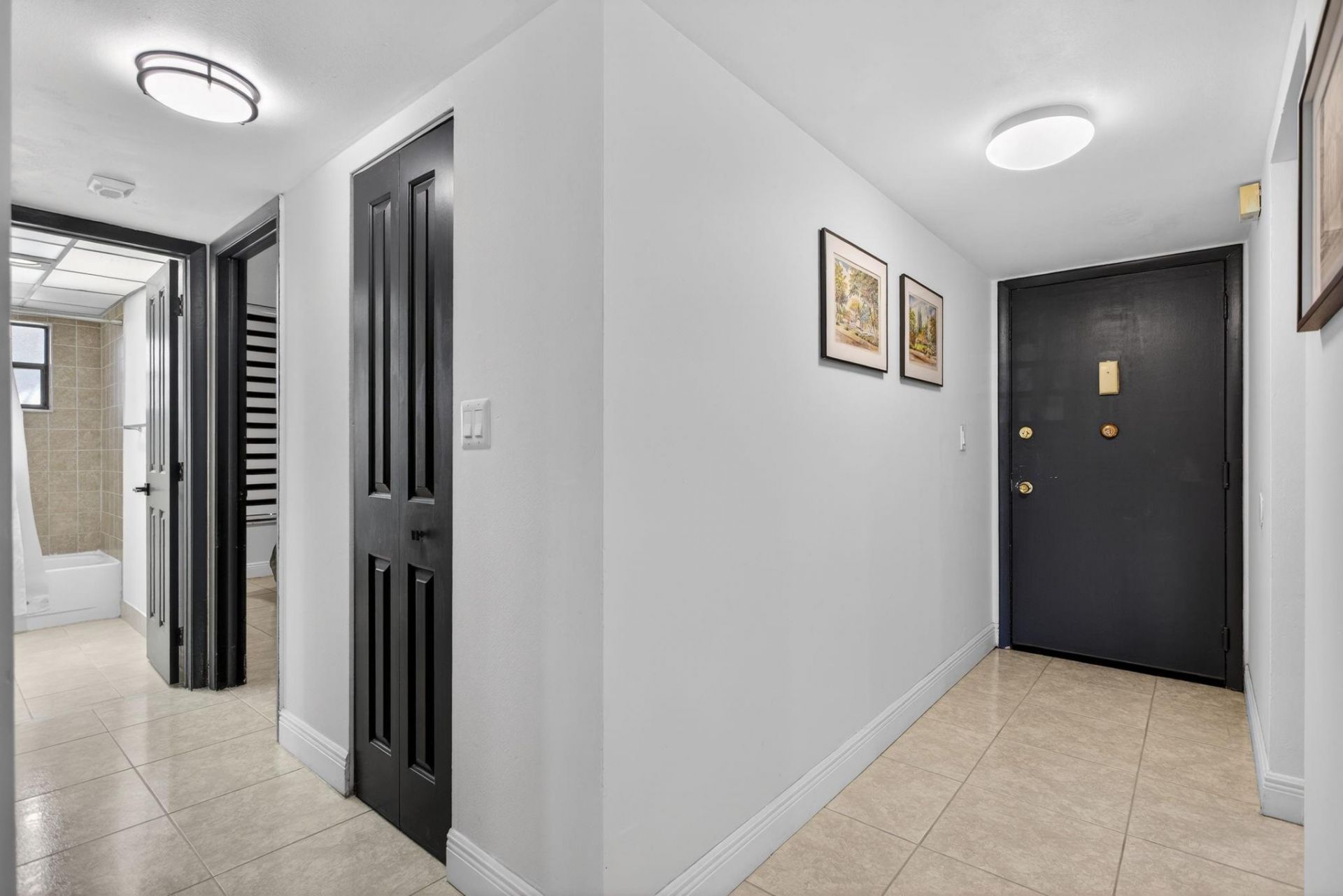 6301 N University Drive, Unit 319, Tamarac, FL 33321 Photo