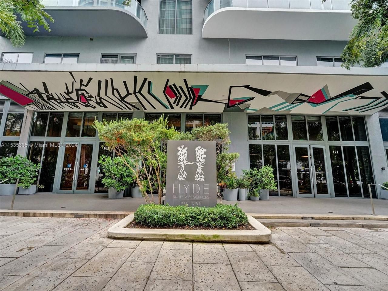 121 NE 34th St, Unit 1801, Miami, FL 33137 Photo