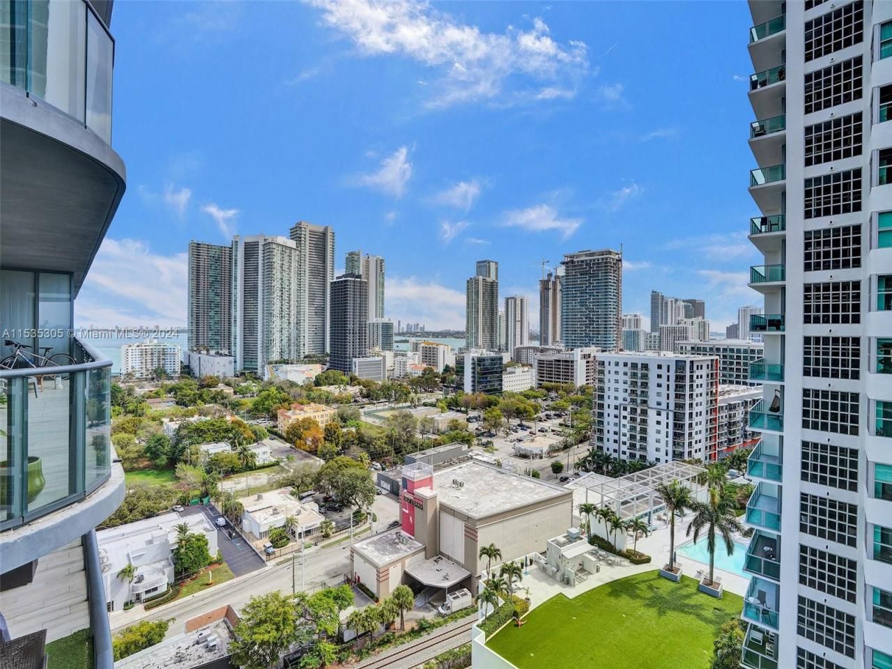 121 NE 34th St, Unit 1801, Miami, FL 33137 Photo