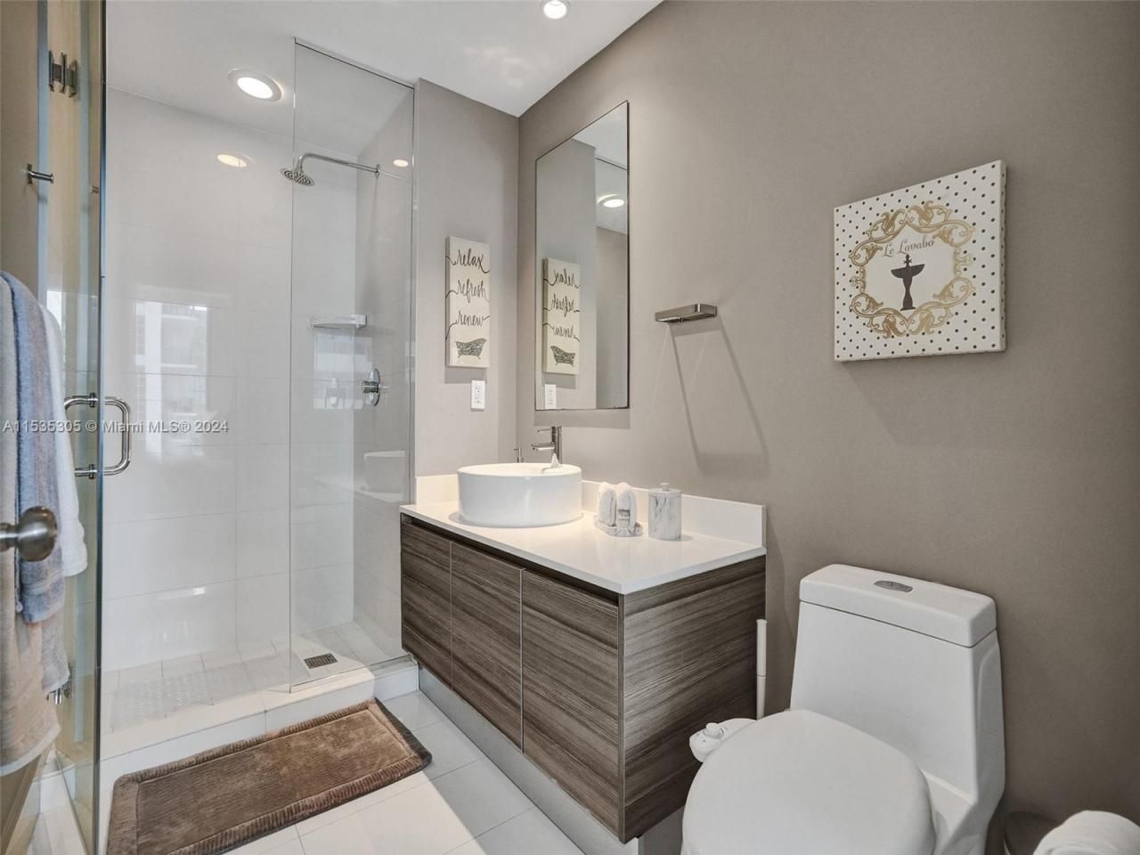 121 NE 34th St, Unit 1801, Miami, FL 33137 Photo