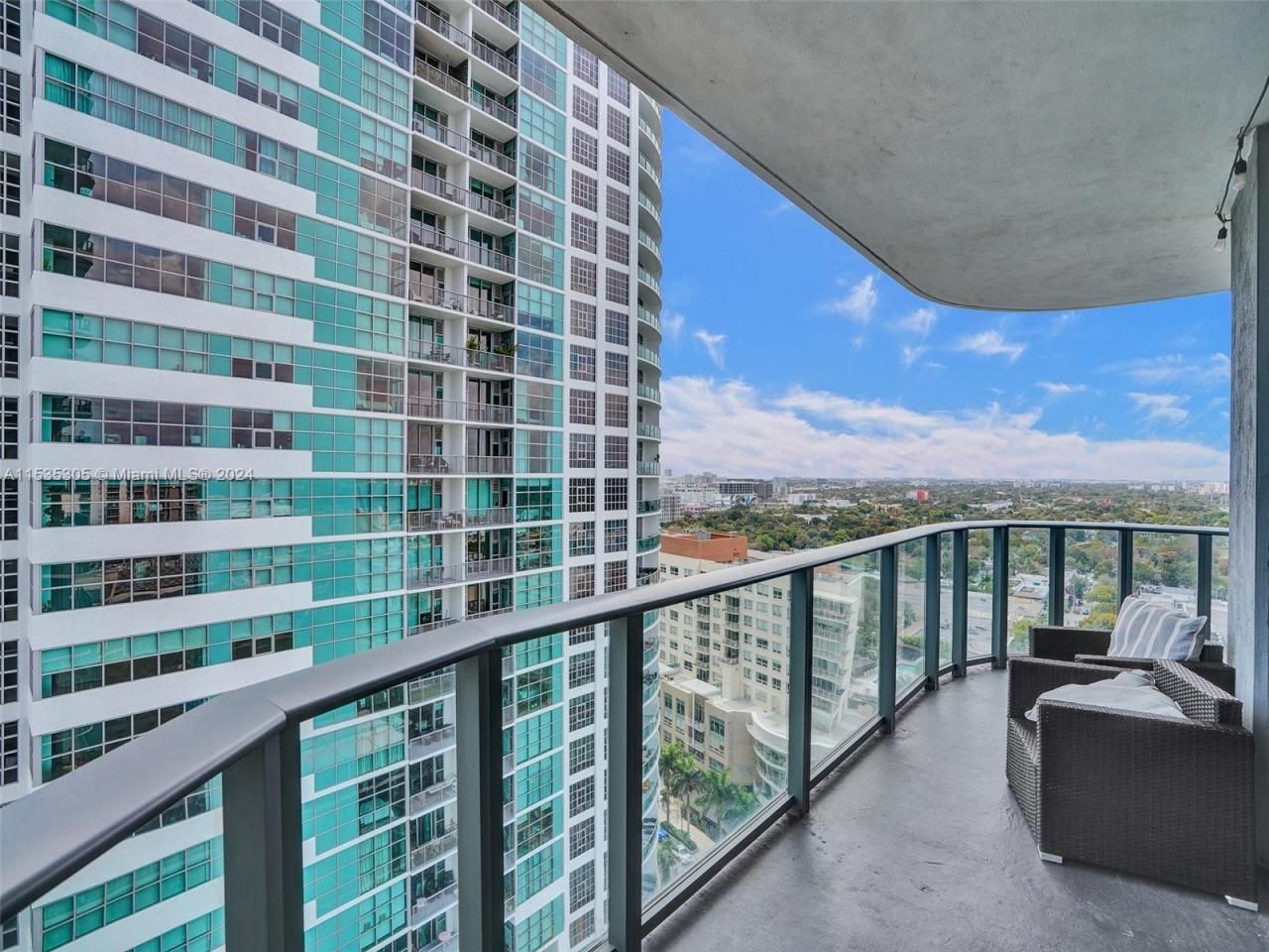 121 NE 34th St, Unit 1801, Miami, FL 33137 Photo