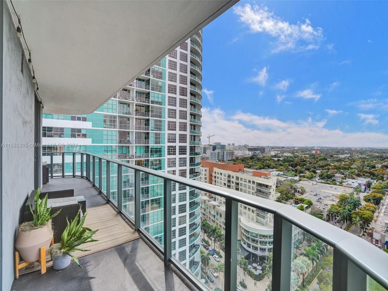 121 NE 34th St, Unit 1801, Miami, FL 33137 Photo