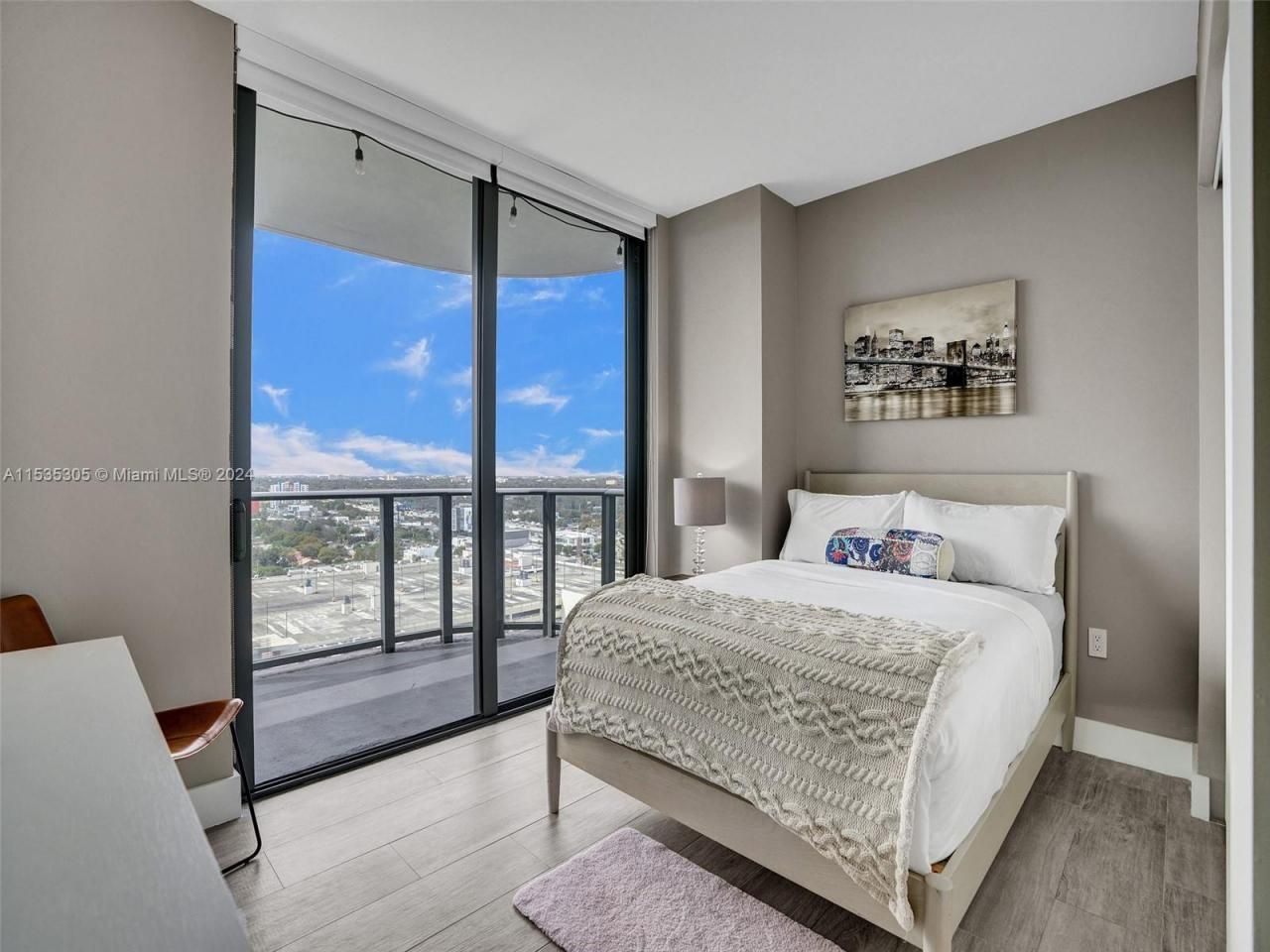 121 NE 34th St, Unit 1801, Miami, FL 33137 Photo