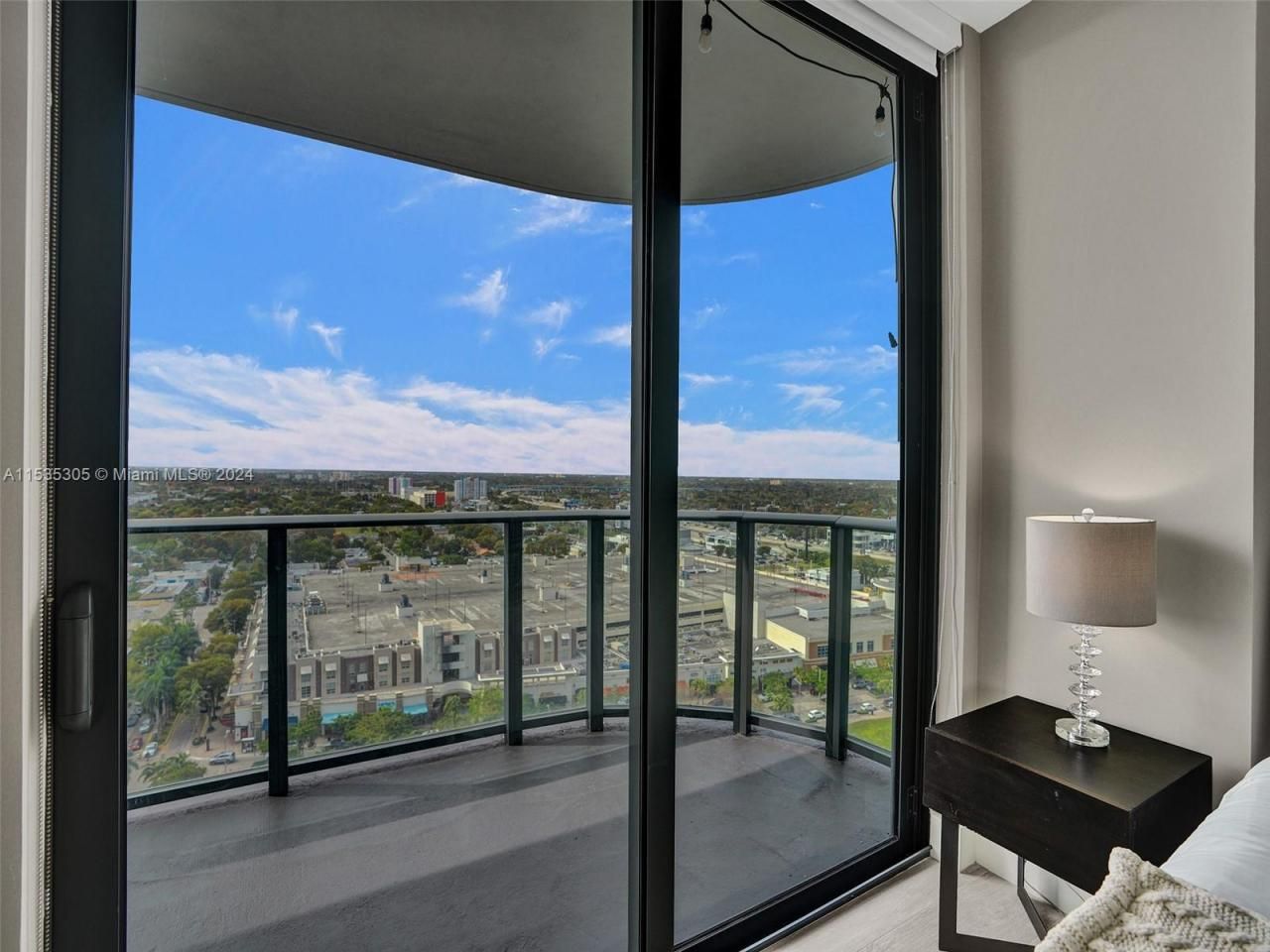 121 NE 34th St, Unit 1801, Miami, FL 33137 Photo