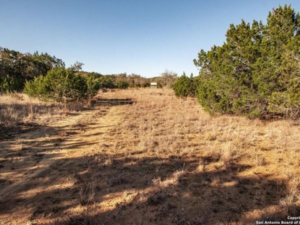 1100 Baptist Lane, Tarpley, TX 78883