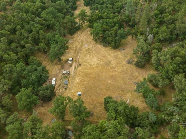 3 Bell Rd, Plymouth, CA 95669