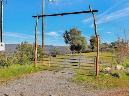 10263 Ham Luddy Rd, Mountain Ranch, CA 95246 Photo
