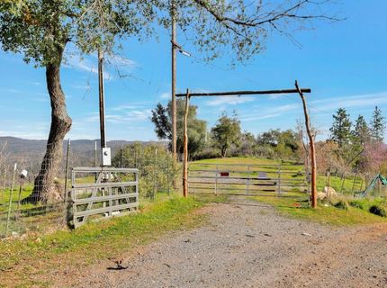 10263 Ham Luddy Rd, Mountain Ranch, CA 95246 Photo