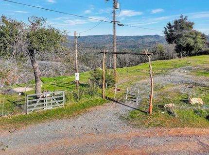 10263 Ham Luddy Rd, Mountain Ranch, CA 95246 Photo