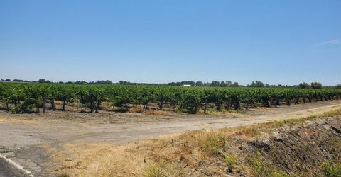 10698 W Barber Rd, Thornton, CA 95686 Photo