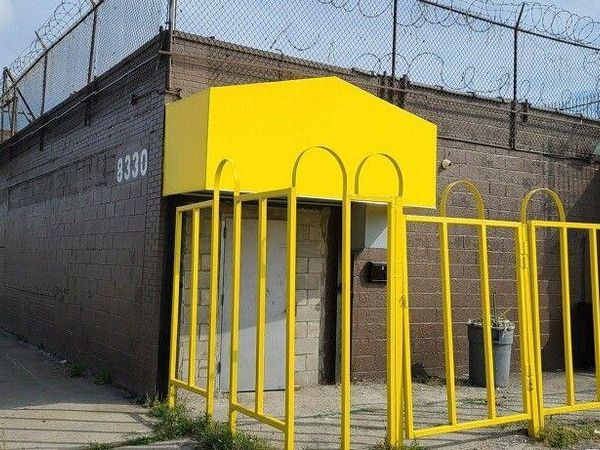 8330 HARPER Avenue, Detroit, MI 48213