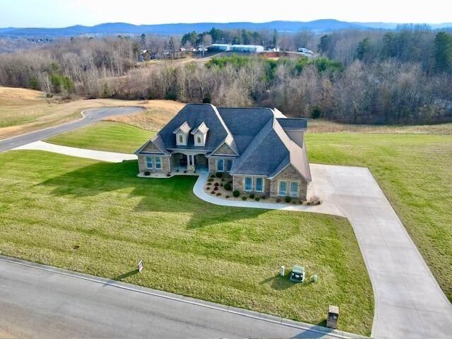 24 Shimmering Moon Drive, Somerset, KY 42503