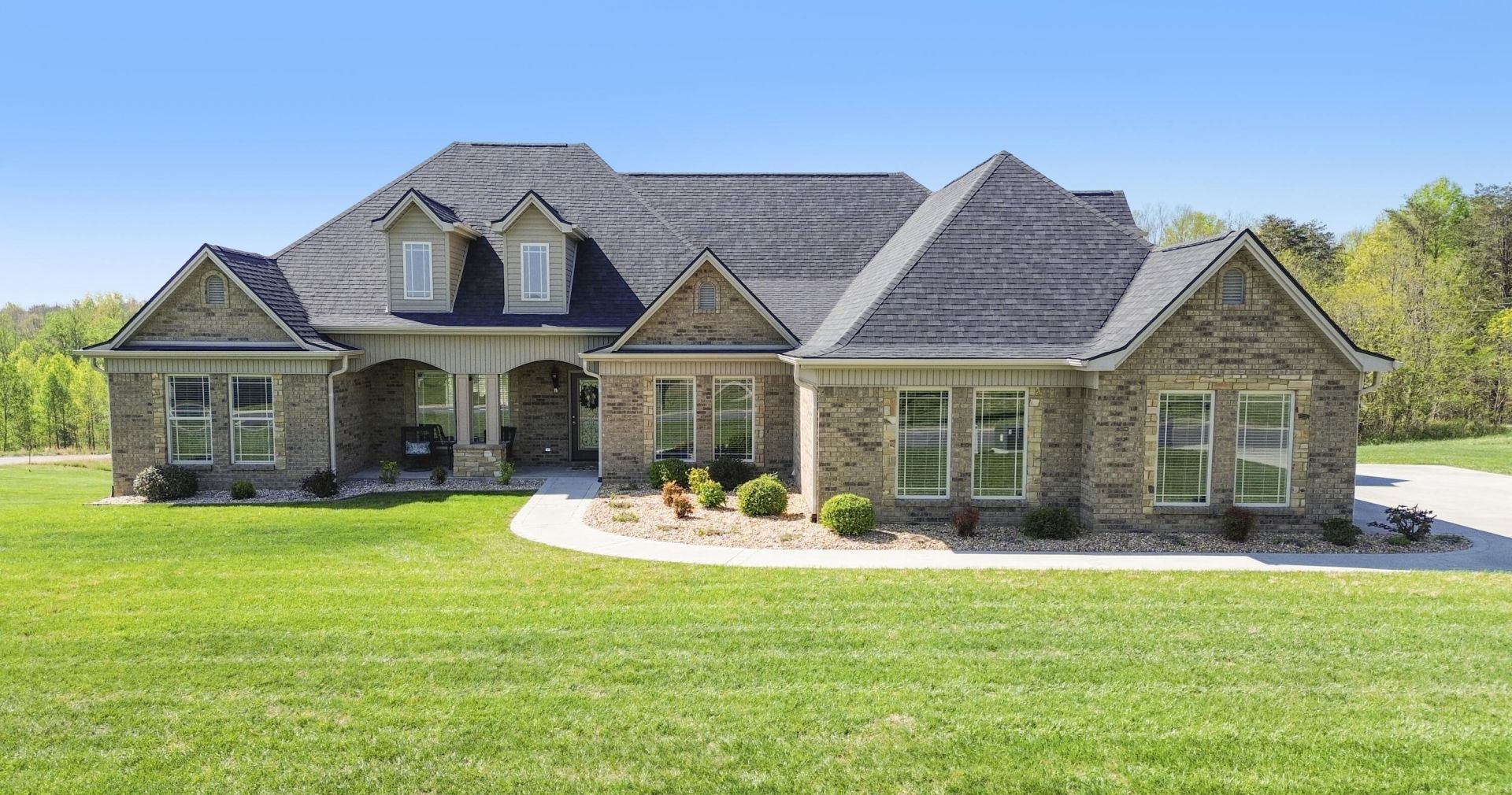 24 Shimmering Moon Drive, Somerset, KY 42503