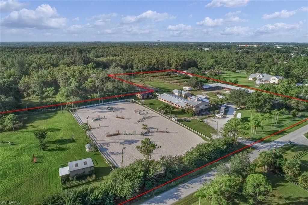 7200 Carousel Ln, Fort Myers, FL 33966 Photo