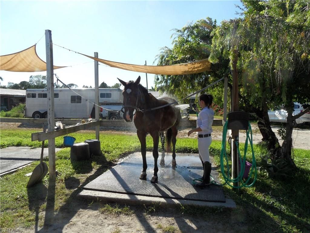 7200 Carousel Ln, Fort Myers, FL 33966 Photo