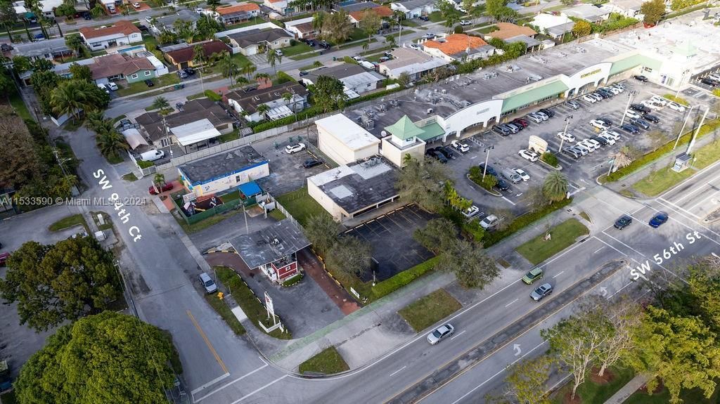 9465 SW 56th St, Miami, FL 33165 Photo