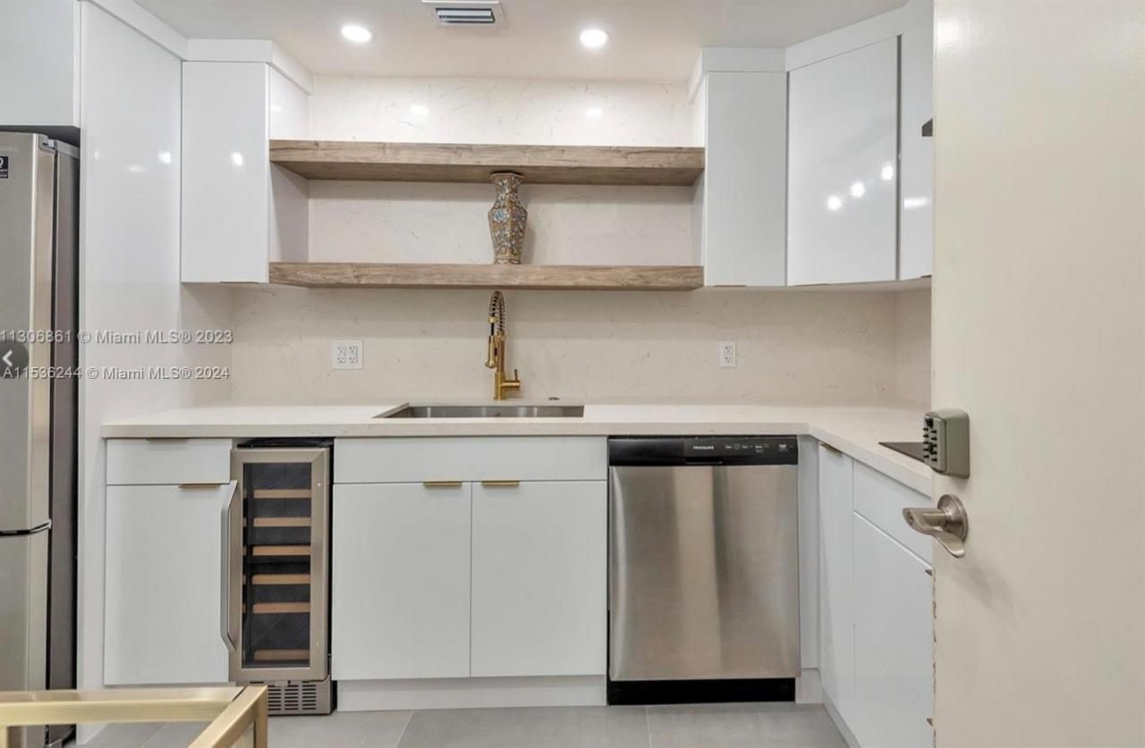 4001 S Ocean Dr, Unit 9F, Hollywood, FL 33019 Photo