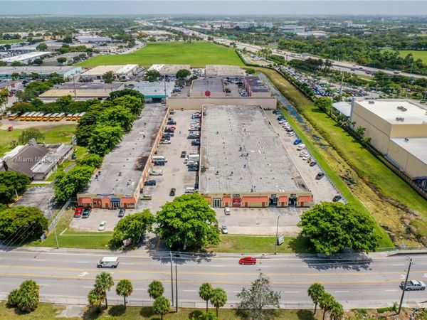 10890 QUAIL ROOST DR, Miami, FL 33157