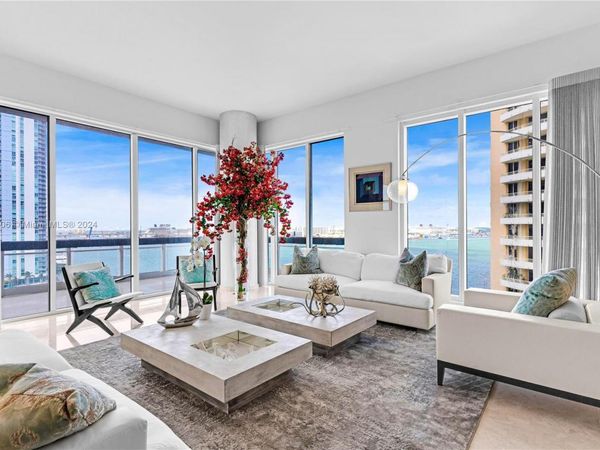 900 Brickell Key Blvd, Unit 1002, Miami, FL 33131