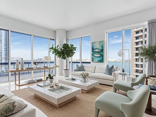 900 Brickell Key Blvd, Unit 1002, Miami, FL 33131