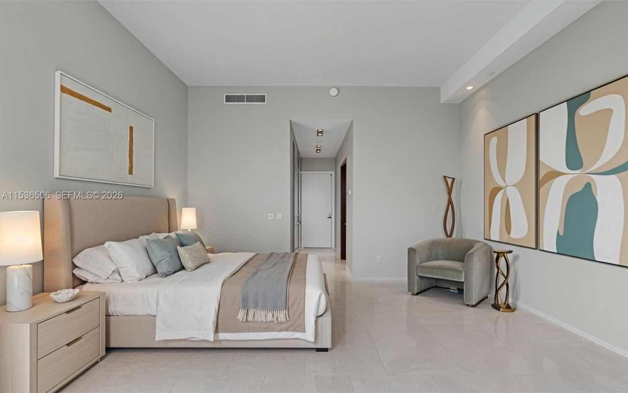 900 Brickell Key Blvd, Unit 1002, Miami, FL 33131 Photo