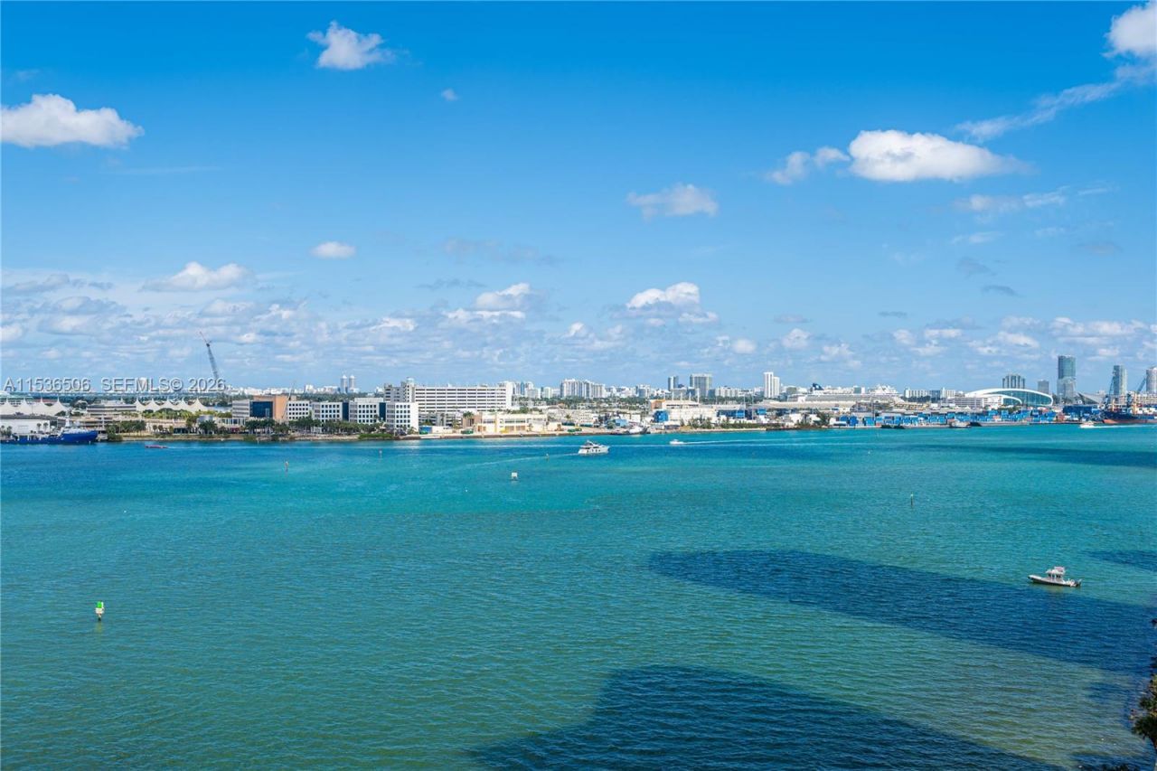 900 Brickell Key Blvd, Unit 1002, Miami, FL 33131 Photo