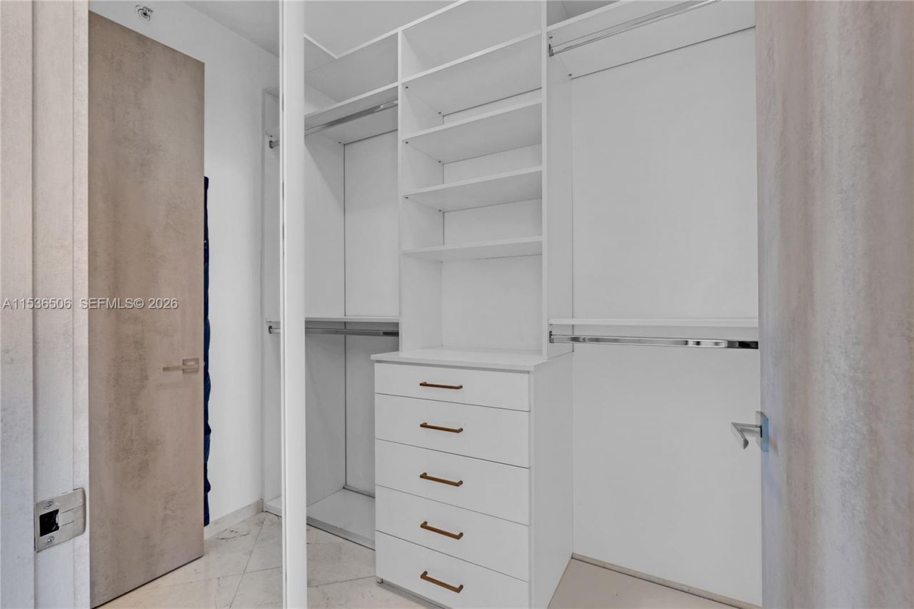 900 Brickell Key Blvd, Unit 1002, Miami, FL 33131 Photo