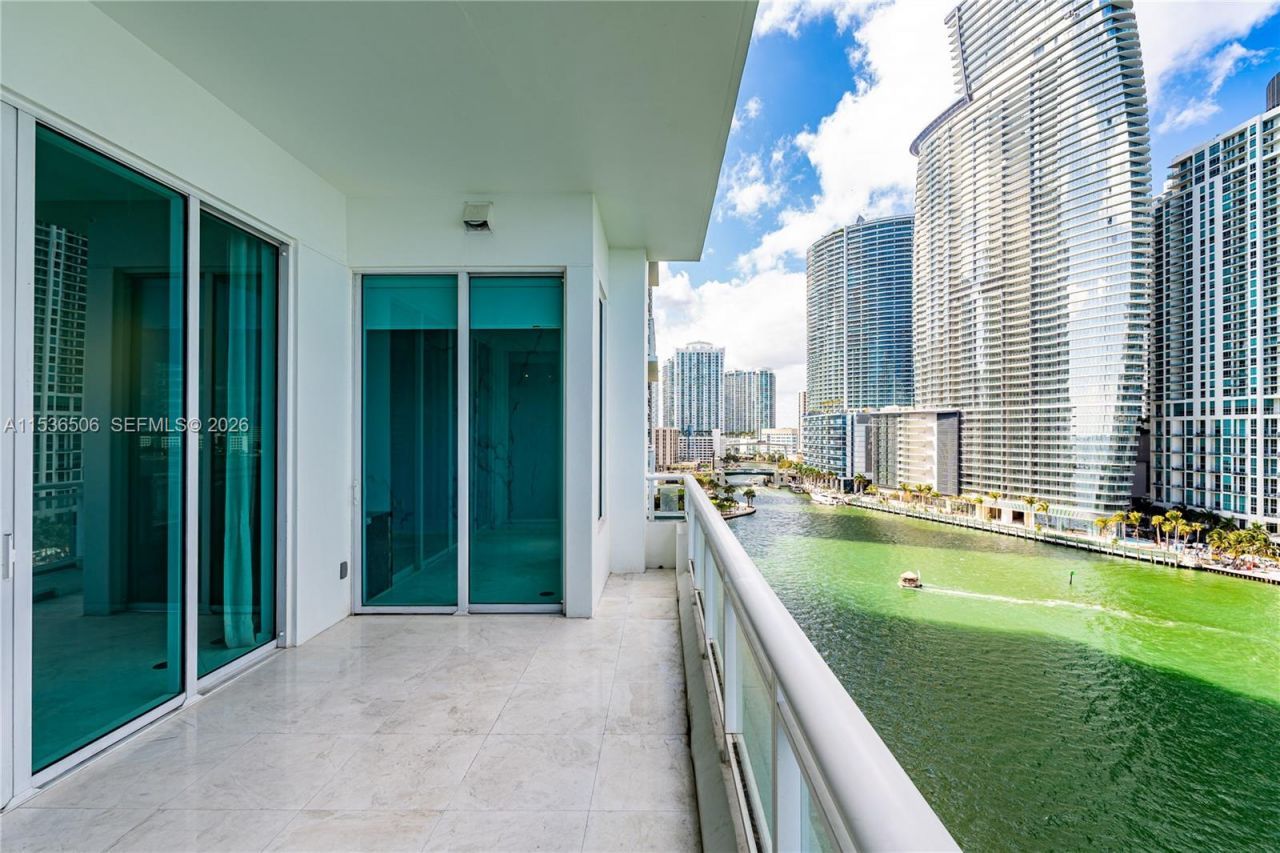 900 Brickell Key Blvd, Unit 1002, Miami, FL 33131 Photo