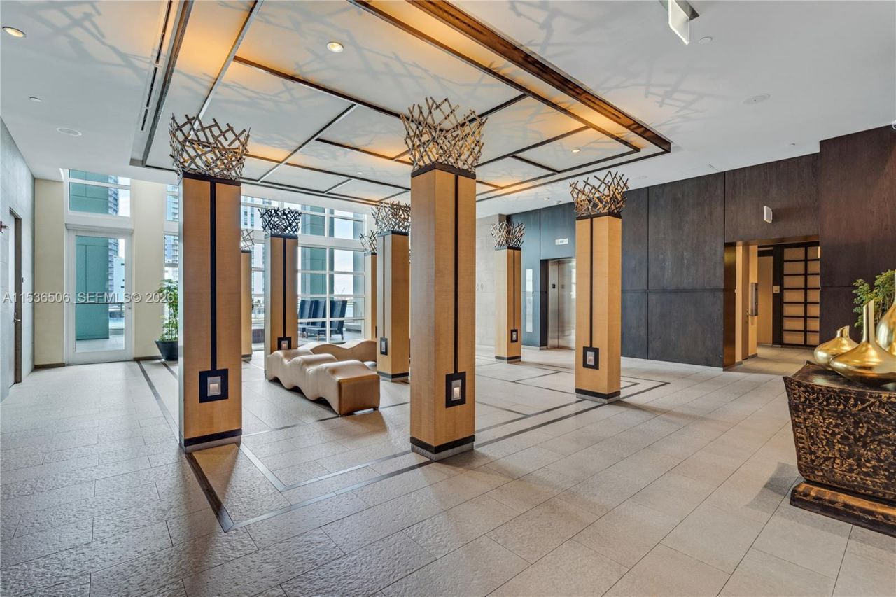 900 Brickell Key Blvd, Unit 1002, Miami, FL 33131 Photo