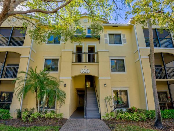 3020 Alcazar Place, Unit 207, Palm Beach Gardens, FL 33410