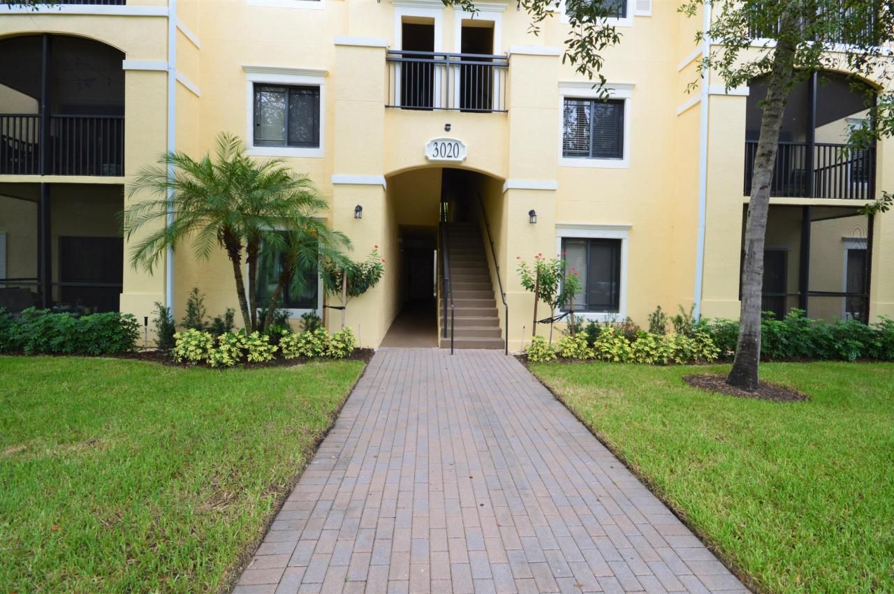3020 Alcazar Place, Unit 207, Palm Beach Gardens, FL 33410 Photo