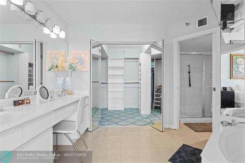 3530 Mystic Pointe Drive, Unit 910, Aventura, FL 33180 Photo