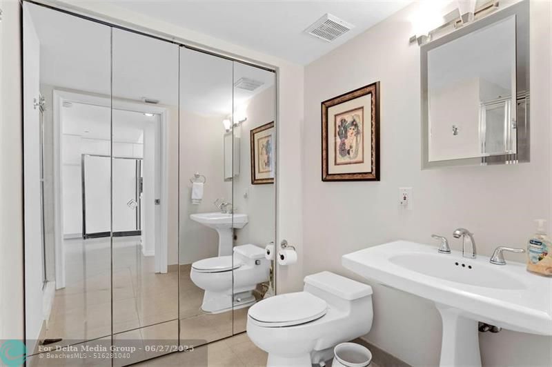 3530 Mystic Pointe Drive, Unit 910, Aventura, FL 33180 Photo