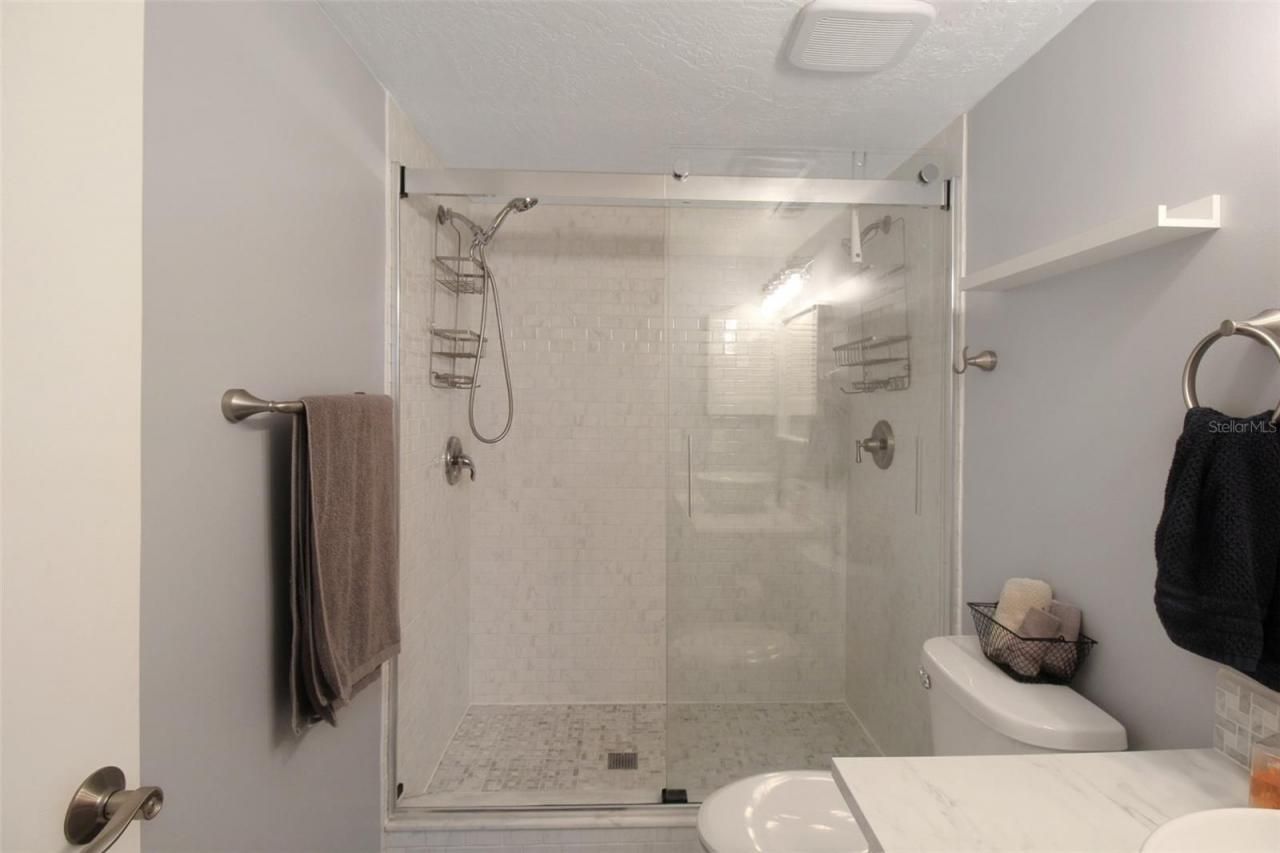 2124 N Tamiami Trail, Unit 101, Sarasota, FL 34234 Photo