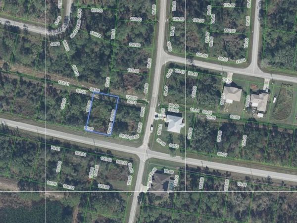 8224 SUN N LAKE BOULEVARD, SEBRING, FL 33872