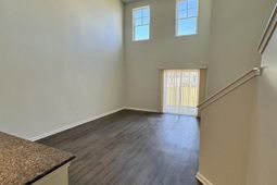 1105 Fairway Ln. photo 4