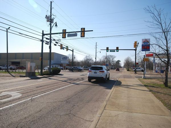 1404 E Chester Street, Jackson, TN 38301