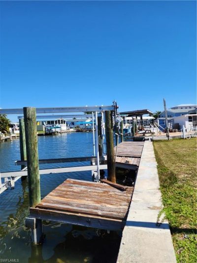 3868 Coconut Dr, Saint James City, FL 33956 Photo