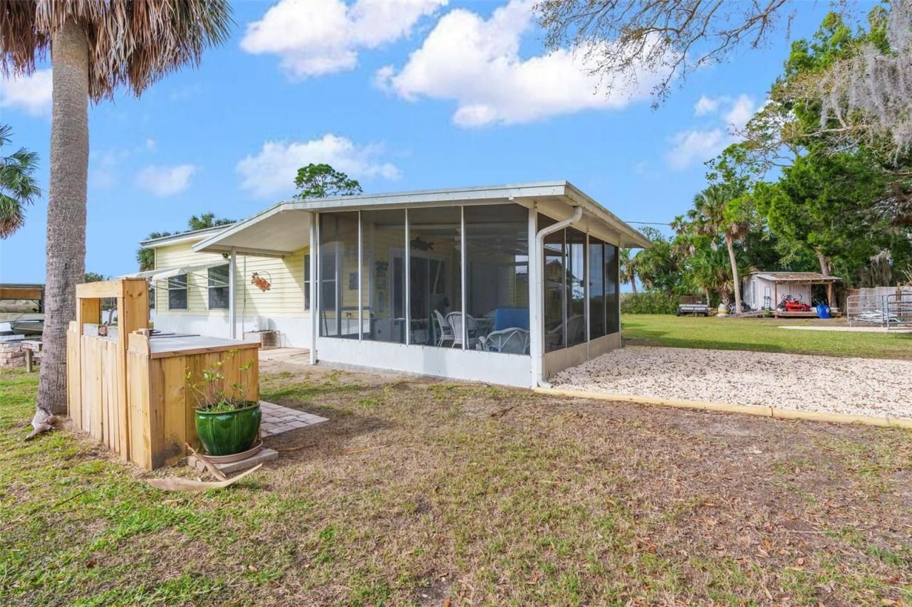 8064 Marys Fish Camp Road, Weeki Wachee, FL 34607 Photo