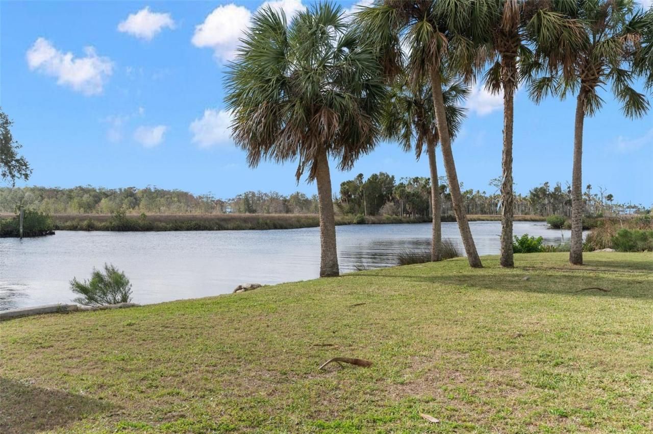 8064 Marys Fish Camp Road, Weeki Wachee, FL 34607 Photo