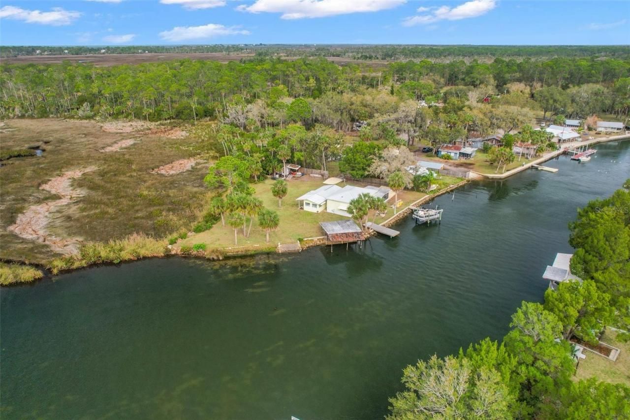 8064 Marys Fish Camp Road, Weeki Wachee, FL 34607 Photo